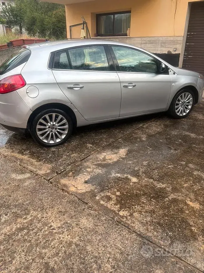 Usata Fiat Bravo 120 CV (88 kW) 2008 Grigio Utilitaria