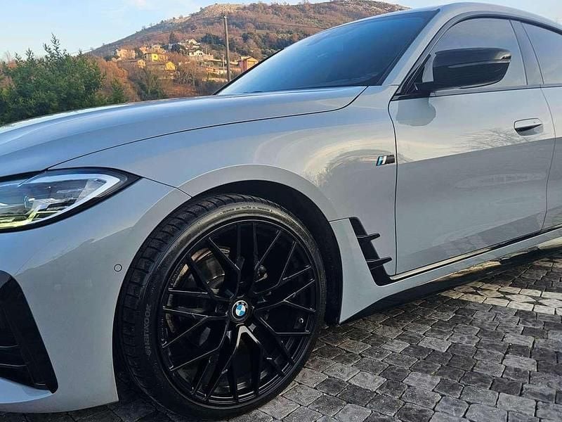 Usata BMW 420 M Sport 184 CV (135 kW) 2023 Blu/azzurro Coupé