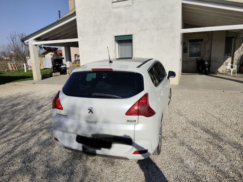 Usata Peugeot 3008 2009 Bianco Monovolume