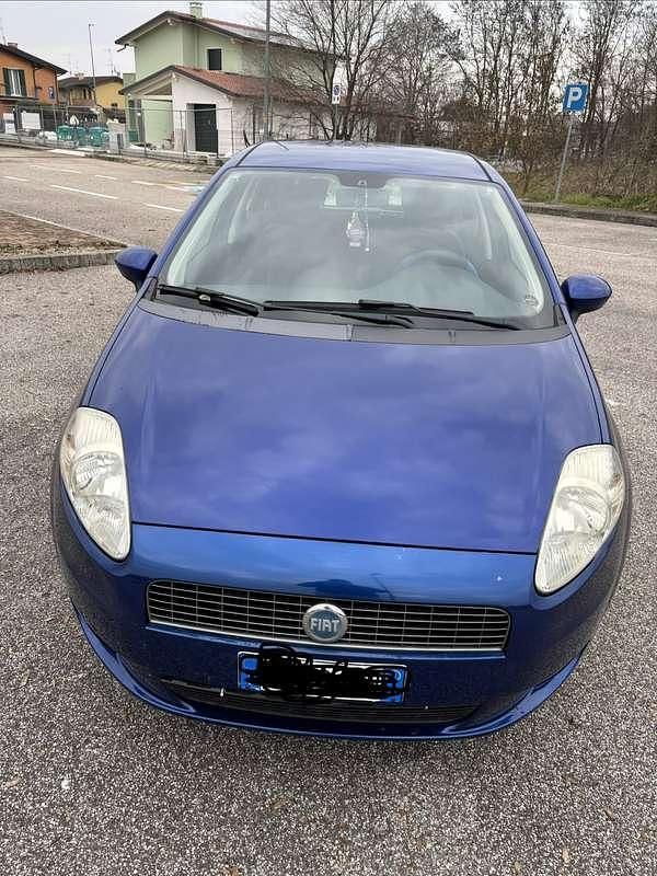 Usata Fiat Grande Punto Dynamic 65 CV (47 kW) 2007 Utilitaria