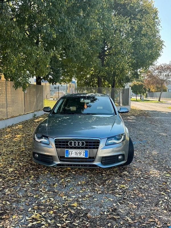 Usata Audi A4 2010 Grigio