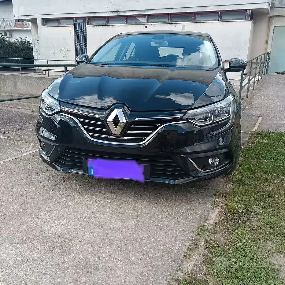 Usata Renault Mégane IV 110 CV (80 kW) 2020 Nero Berlina