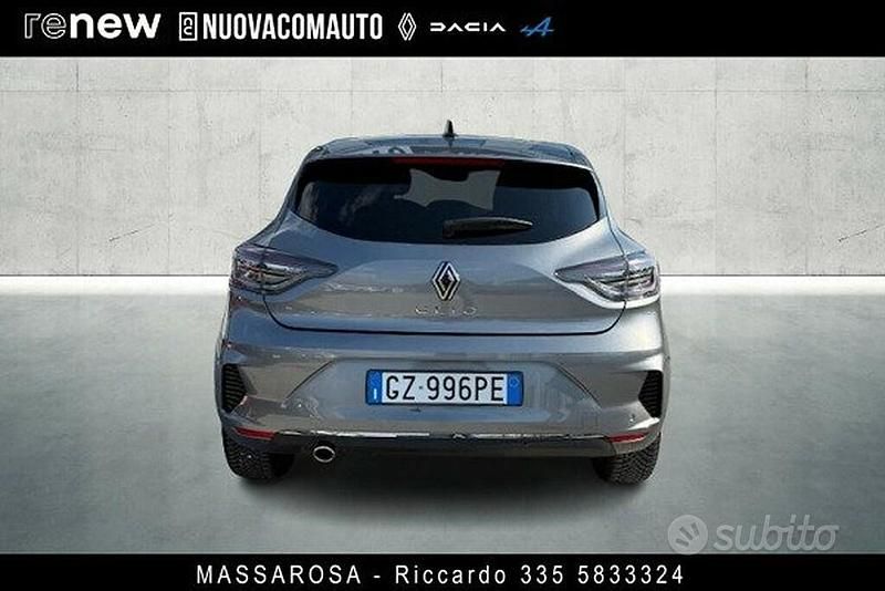 Käytetty Renault Clio V Techno 91 HP (66 kW) 2025 Harmaa Sedan