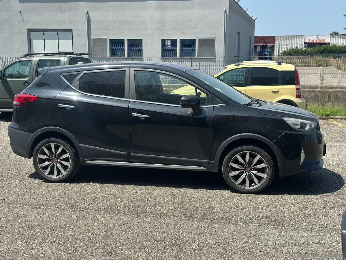 Usata DR DR4 114 CV (83 kW) 2020 Nero SUV
