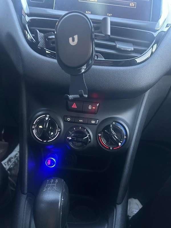 Usata Peugeot 208 Active 75 CV (55 kW) 2016 Utilitaria