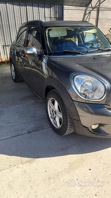 Usado Mini Countryman 98 CV (72 kW) 2012 Gris SUV