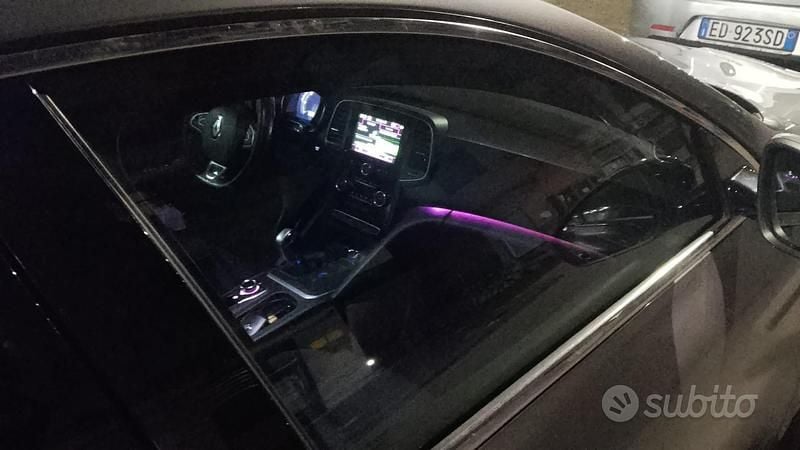 Usata Renault Talisman Zen 120 CV (88 kW) 2018 Grigio Station wagon