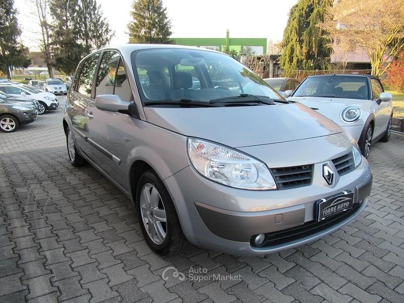 Grigio Usata 2005 Renault Scénic II Dynamique Monovolume | 3400 € (Molto cara) - Immagine 1/4