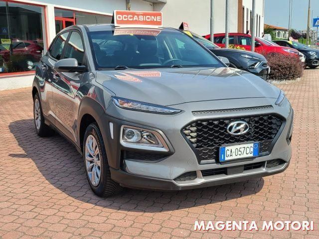 Usata Hyundai Kona 120 CV (88 kW) 2020 Grigio pastello SUV