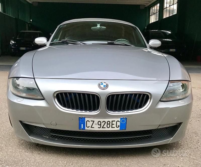 Usata BMW Z4 Comfort Edition 150 CV (110 kW) 2006 Grigio Cabrio