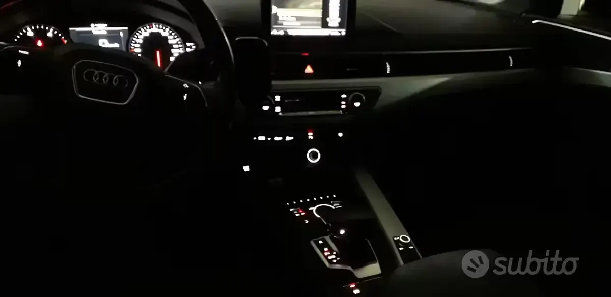 Usata Audi A4 Business 150 CV (110 kW) 2018 Station wagon