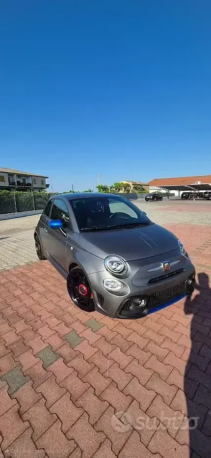 Usata Abarth 595 165 CV (121 kW) 2022 Grigio Berlina