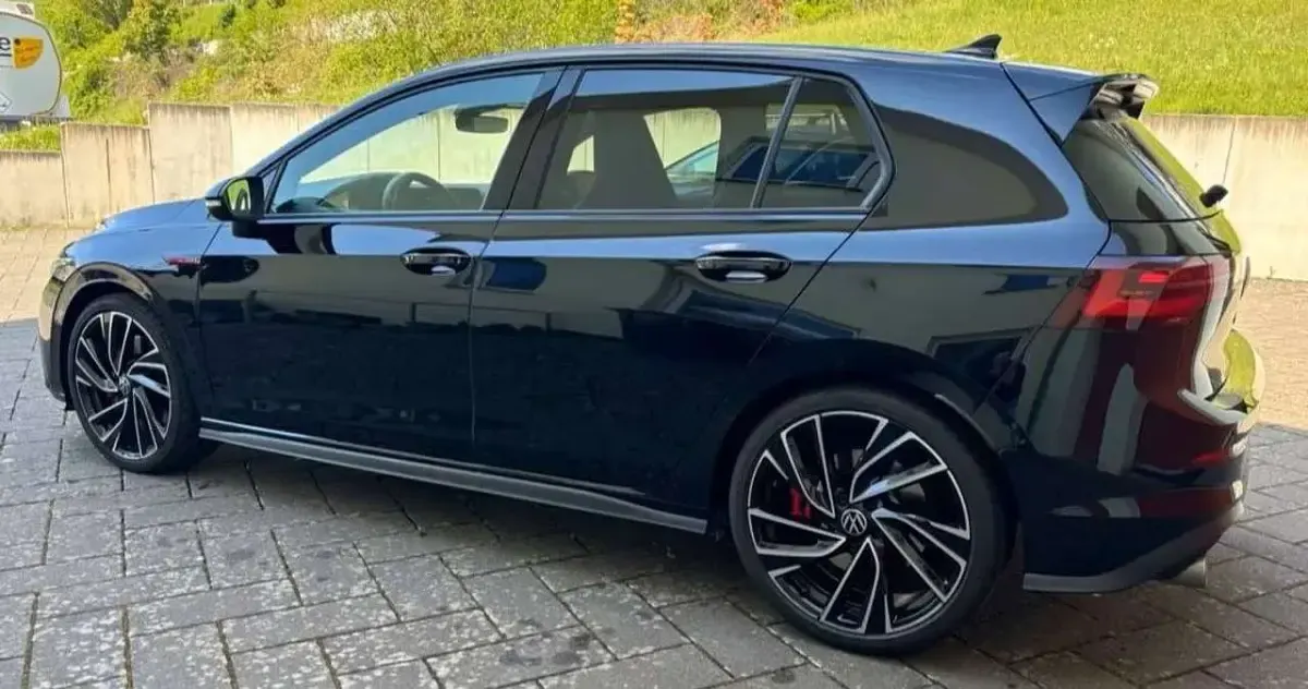 Usata VW Golf VIII GTI 245 CV (180 kW) 2023 Nero Berlina