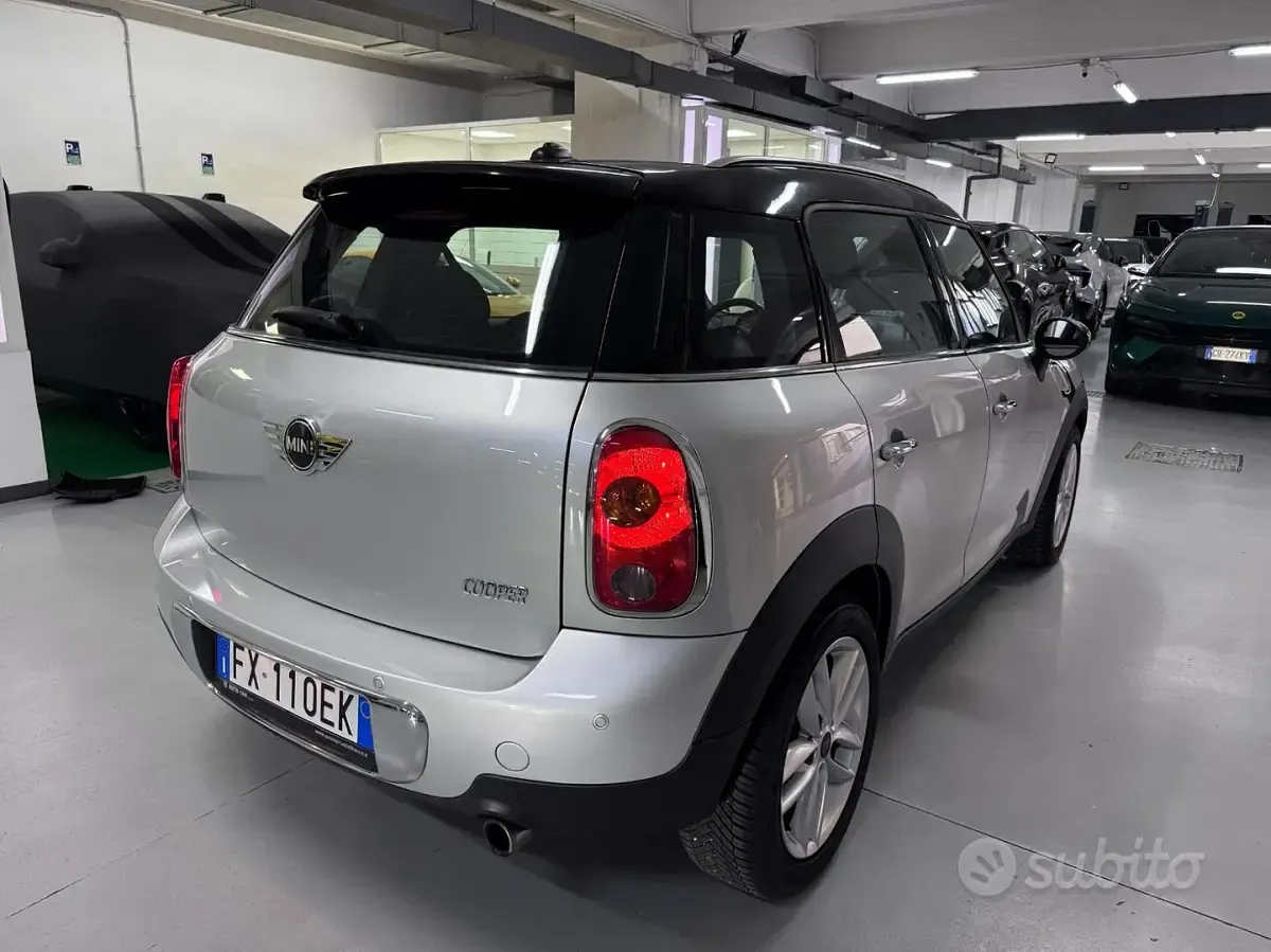 Usata Mini Cooper Countryman 122 CV (89 kW) 2011 Nero SUV