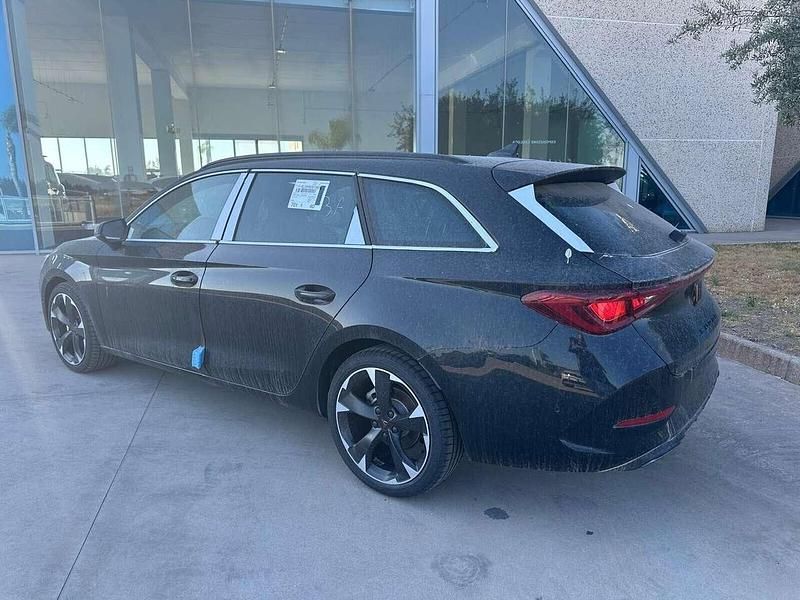 Usata Cupra Leon 150 CV (110 kW) 2024 Nero Station wagon
