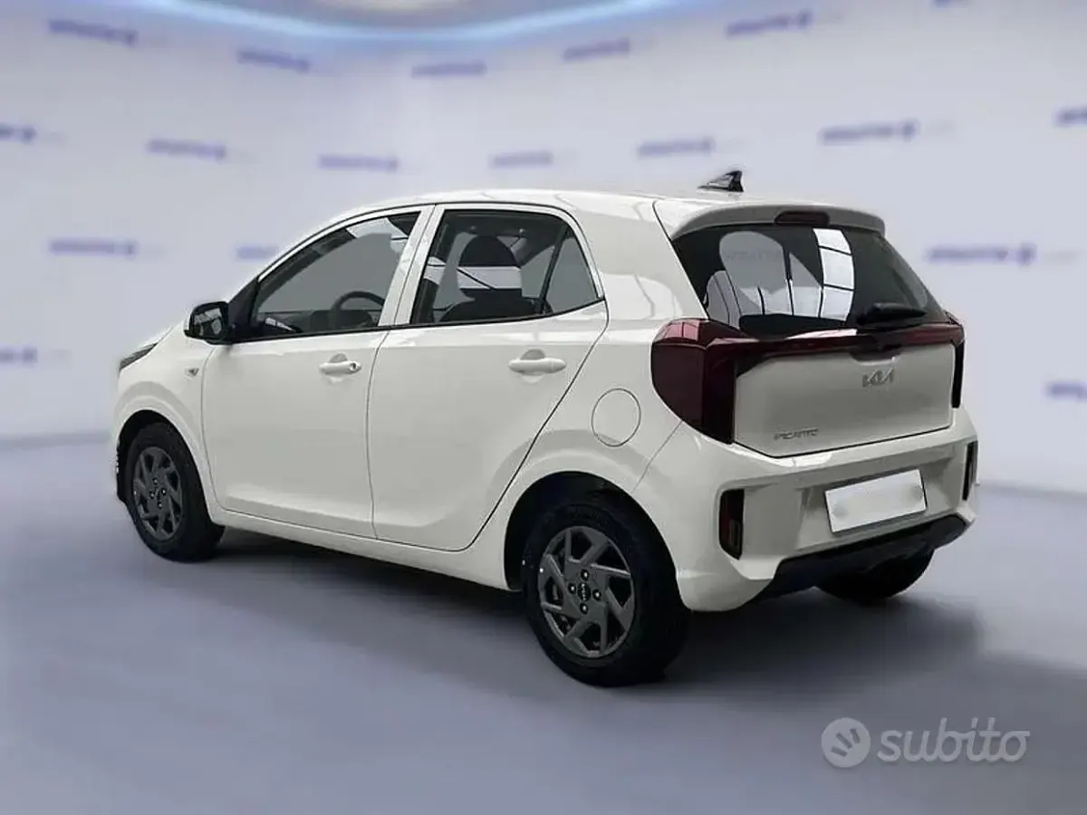 Usata Kia Picanto Urban 63 CV (46 kW) 2025 Bianco Utilitaria