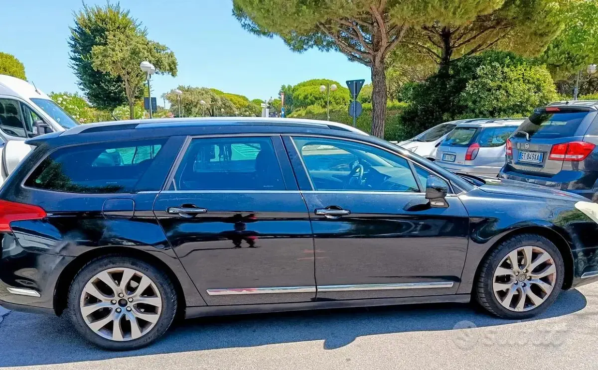Usata Citroën C5 136 CV (100 kW) 2010 Nero Station wagon