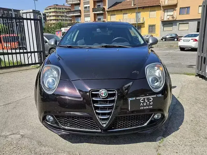 Usata Alfa Romeo MiTo Distinctive 85 CV (62 kW) 2014 Nero Utilitaria