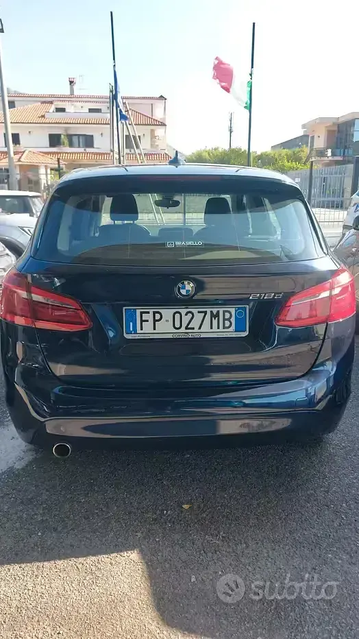 Usata BMW 218 Advantage 150 CV (110 kW) 2018 Bluazzurro Station wagon