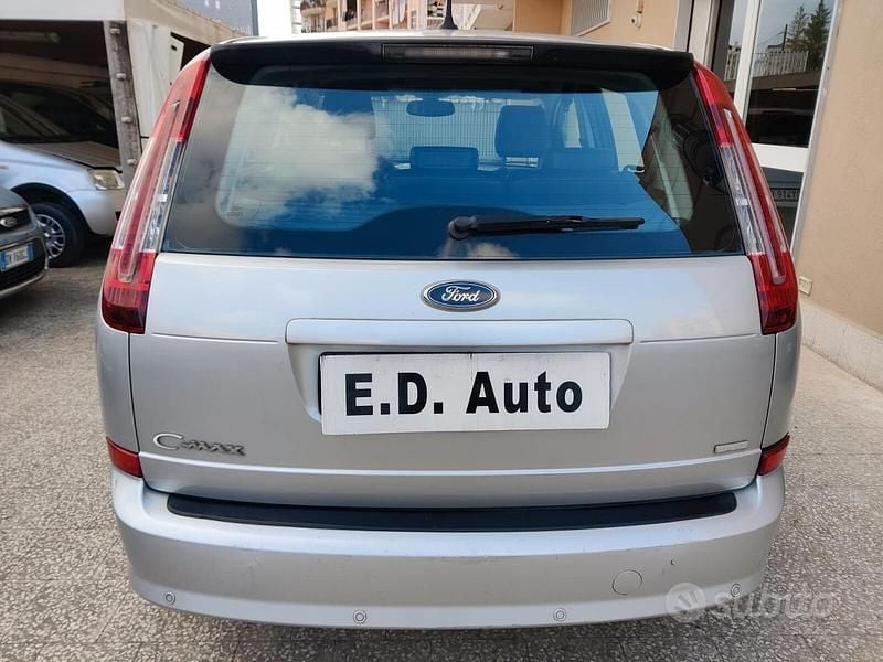 Usata Ford C-MAX Titanium 109 CV (80 kW) 2007 Grigio Monovolume