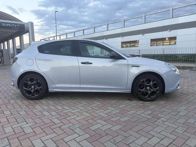 Usata Alfa Romeo Giulietta Sprint 120 CV (88 kW) 2015 Berlina