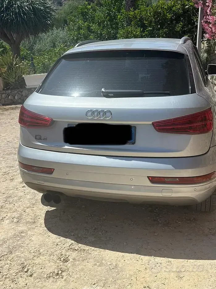 Usata Audi Q3 150 CV (110 kW) 2012 Grigio SUV