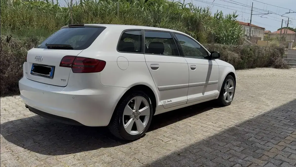 Usata Audi A3 Sportback Ambition 90 CV (66 kW) 2011 Utilitaria