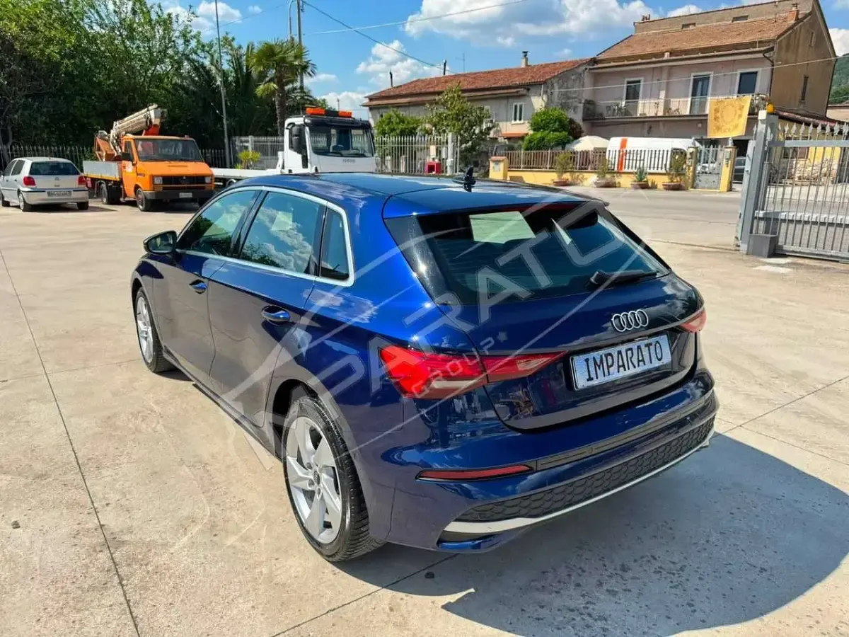 Usata Audi A3 Advanced Plus 150 CV (110 kW) 2024 Blu/azzurro Berlina