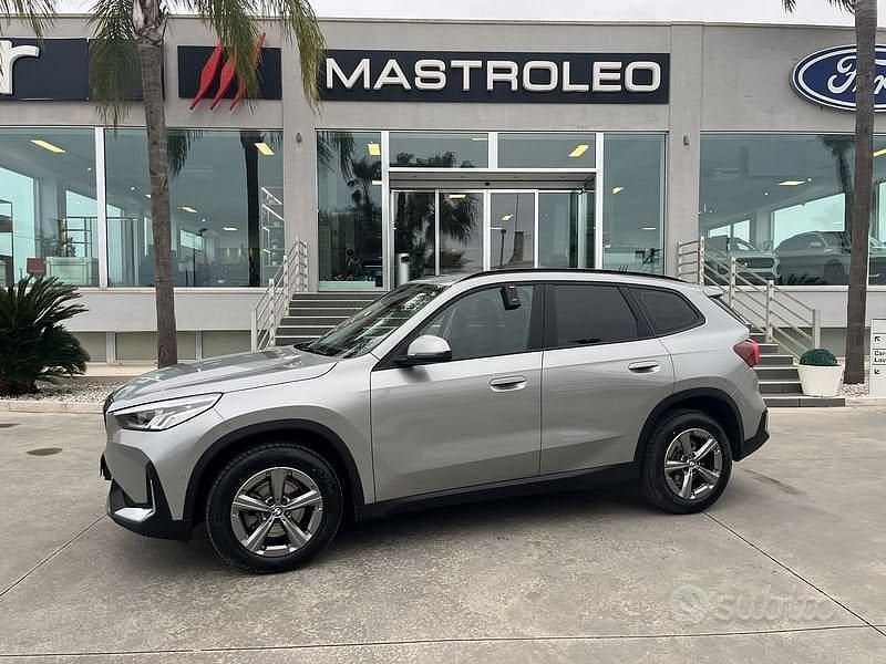 Usata BMW X1 150 CV (110 kW) 2024 Grigio SUV
