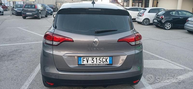 Usata Renault Scénic IV 110 CV (80 kW) 2019 Monovolume
