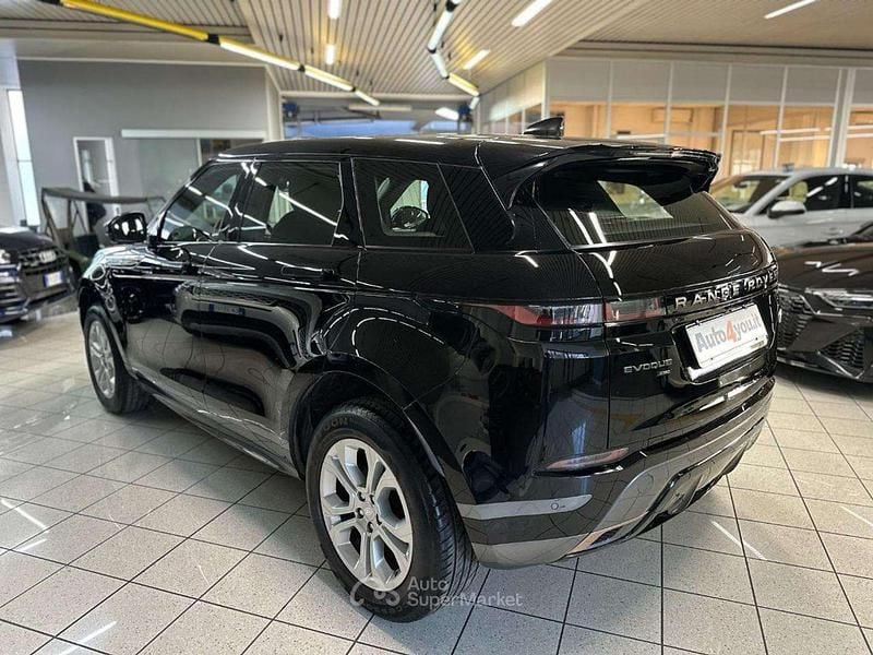 Begagnad Land Rover Range Rover evoque R-Dynamic 150 HK (110 kW) 2020 Svart SUV
