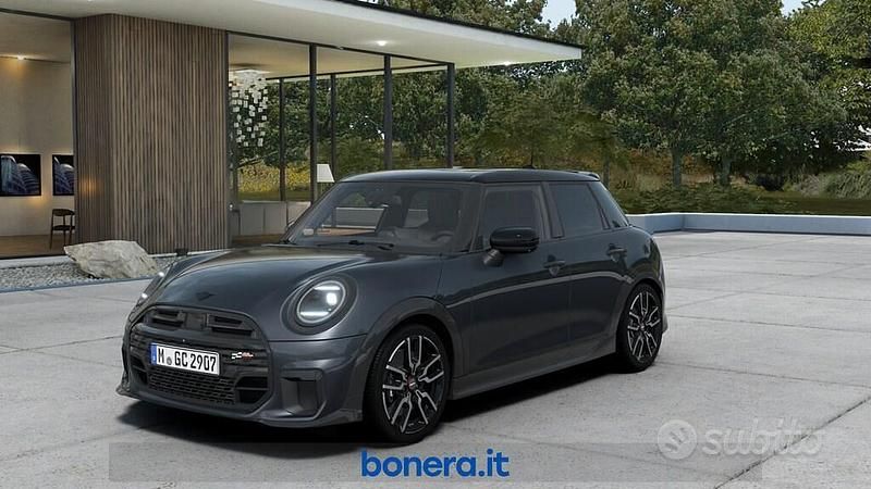 Usata Mini John Cooper Works 204 CV (150 kW) 2024 Legend grey Utilitaria
