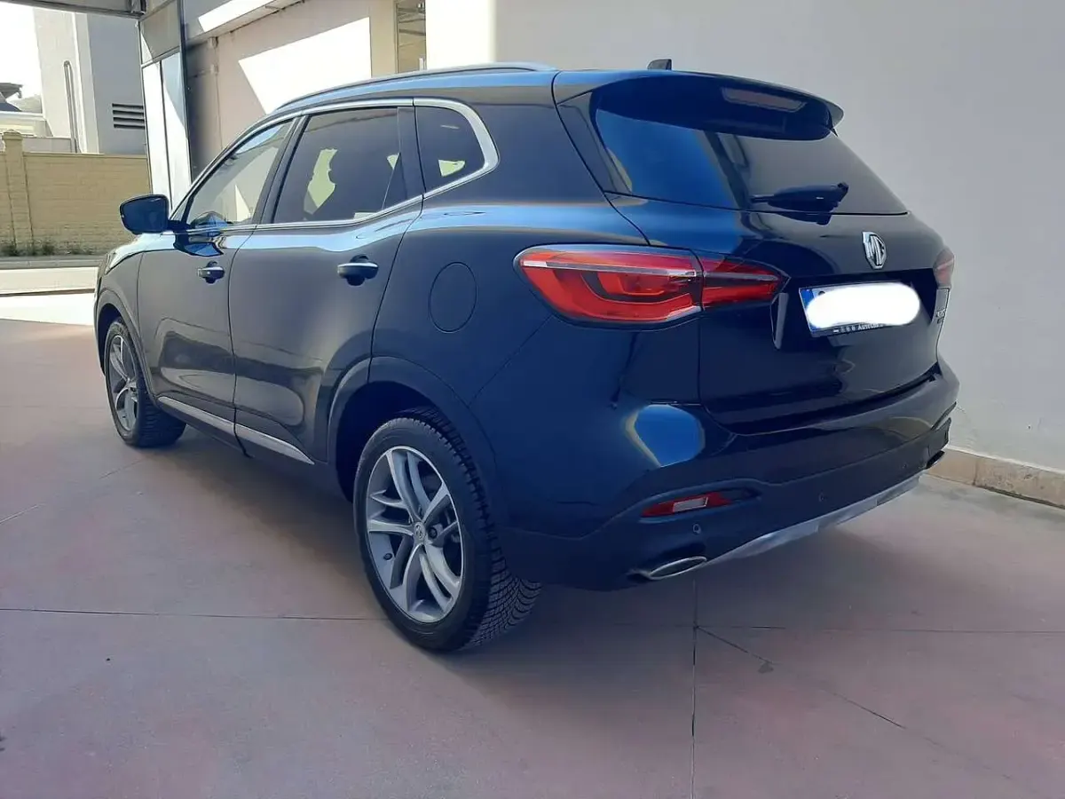 Usata MG EHS Exclusive 162 CV (119 kW) 2022 Nero SUV