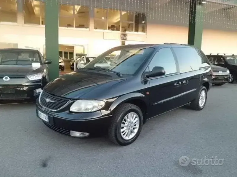 Usata Chrysler Grand Voyager 143 CV (105 kW) 2002 Monovolume