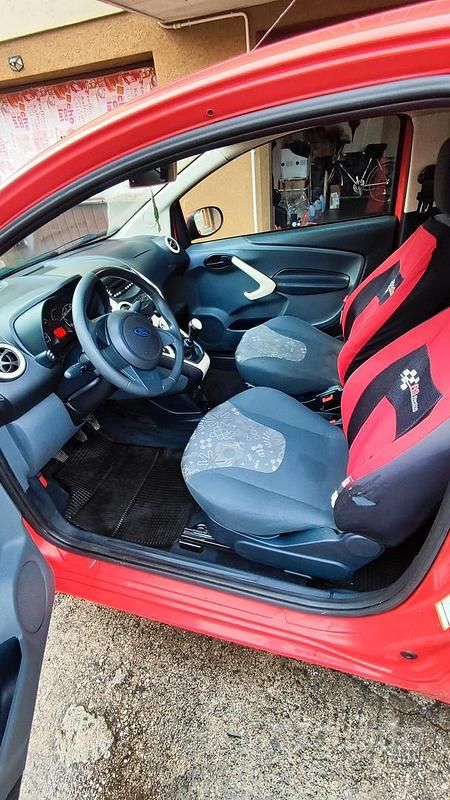Usata Ford Ka 69 CV (50 kW) 2010 Rosso Utilitaria