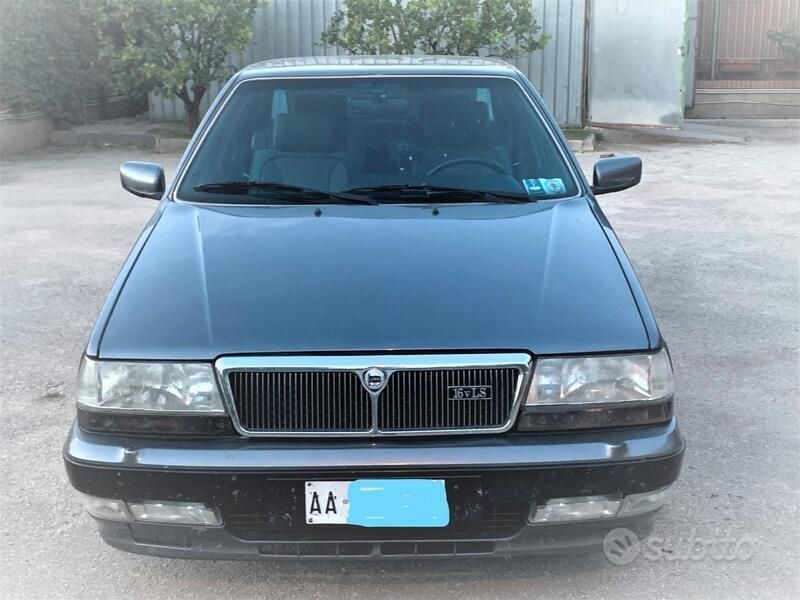 Grigio Usata 1993 Lancia Thema Tre volumi | 7200 € - Immagine 1/3