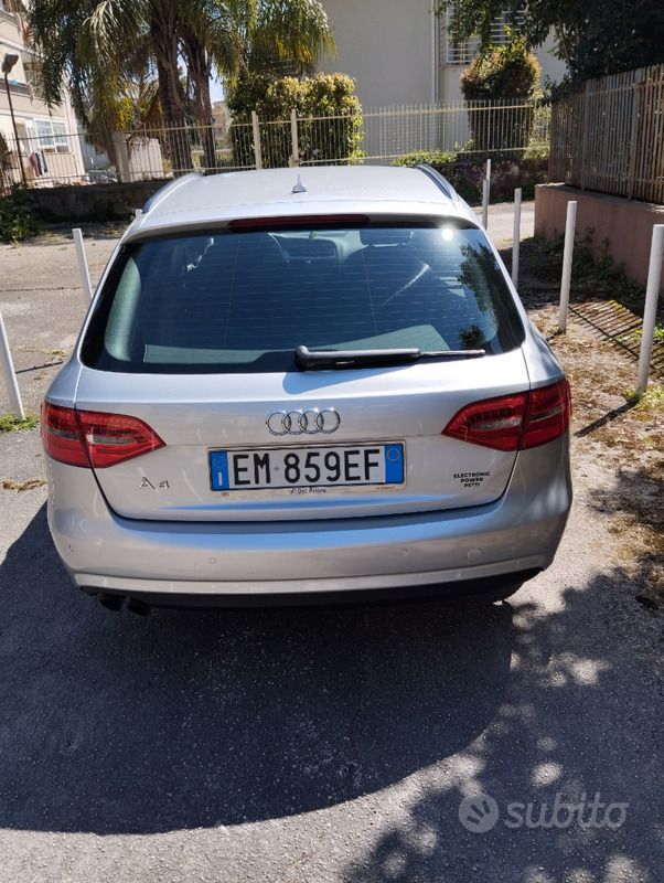 Usata Audi A4 Advanced 143 CV (105 kW) 2012 Grigio Station wagon