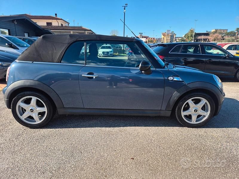 Usata Mini Cooper Cabriolet 119 CV (87 kW) 2009 Grigio Cabrio