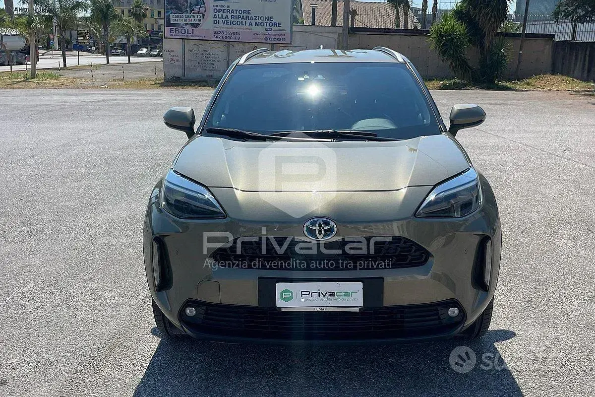 Usata Toyota Yaris Hybrid Trend 92 CV (67 kW) 2022 Marrone Station wagon