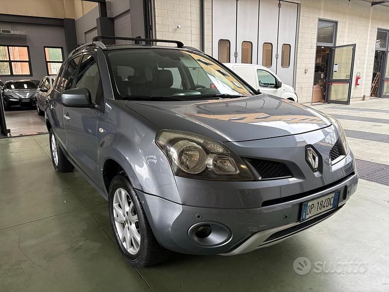 Blu Usata 2008 Renault Koleos Dynamique SUV | 2999 € (Buon prezzo) - Immagine 1/4