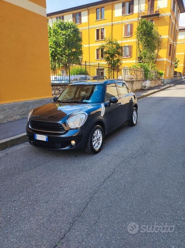 Usata 2010 Mini Countryman SUV | 4500 € (Ottimo prezzo) - Immagine 1/4