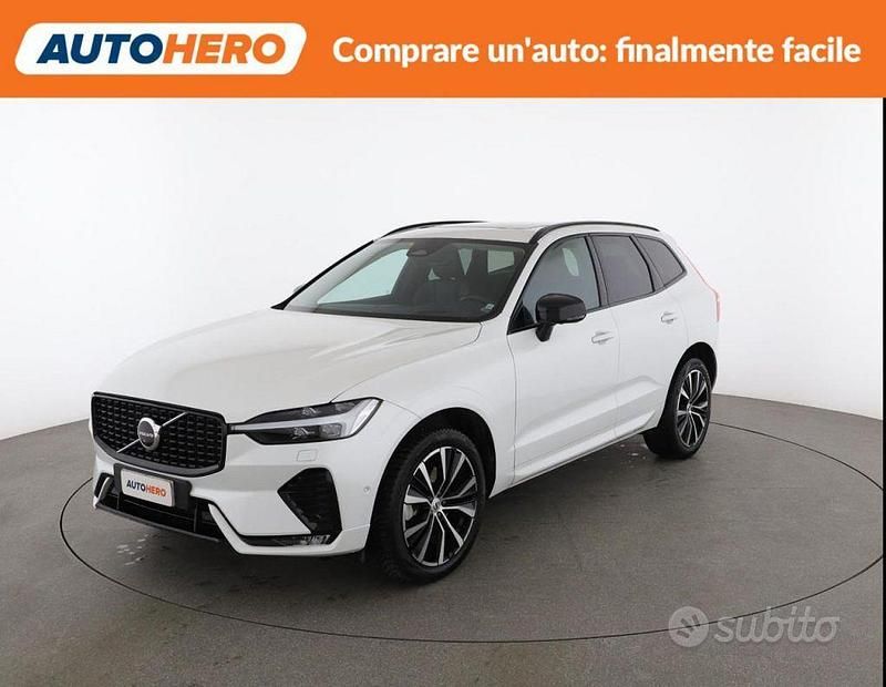 Usata Volvo XC60 Ultimate 235 CV (172 kW) 2023 Bianco SUV