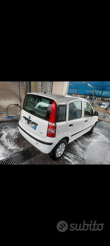 Bianco Usata 2006 Fiat Panda Tre volumi | 3000 € (Ottimo prezzo) - Immagine 1/4