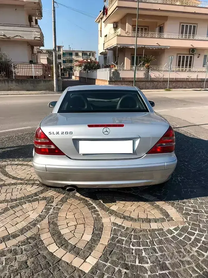 Usata Mercedes SLK200 163 CV (119 kW) 2000 Grigio Cabrio