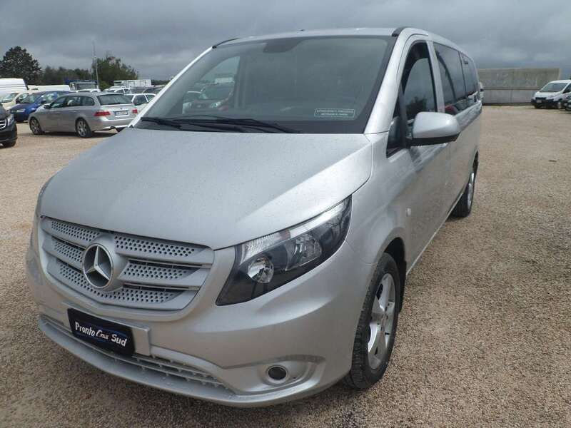 Argento Usata 2017 Mercedes Vito Furgone | 21.500 € - Immagine 1/4