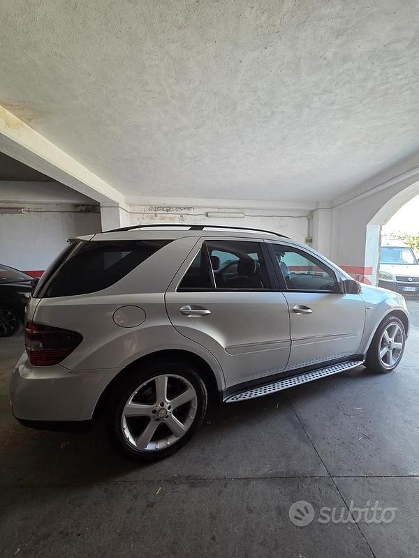 Usata Mercedes ML320 Edition 2009 Grigio SUV