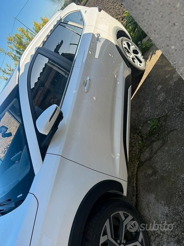 Usata EVO Evo 7 127 kW (174 CV) 2025 Bianco SUV