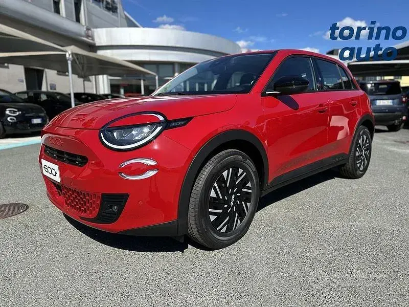 Nuova Fiat 600 2026 Rosso SUV