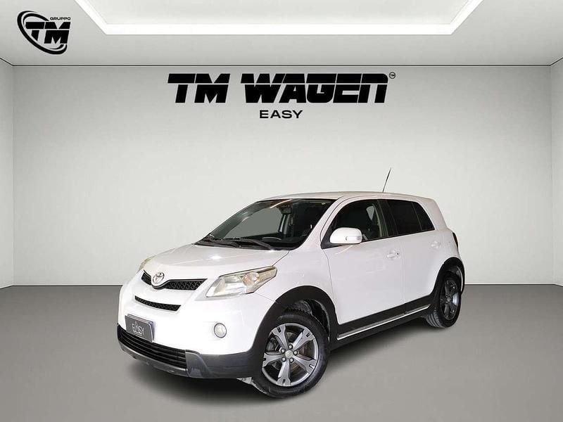Usata Toyota Urban Cruiser Luxury 101 CV (74 kW) 2010 Bianco Utilitaria