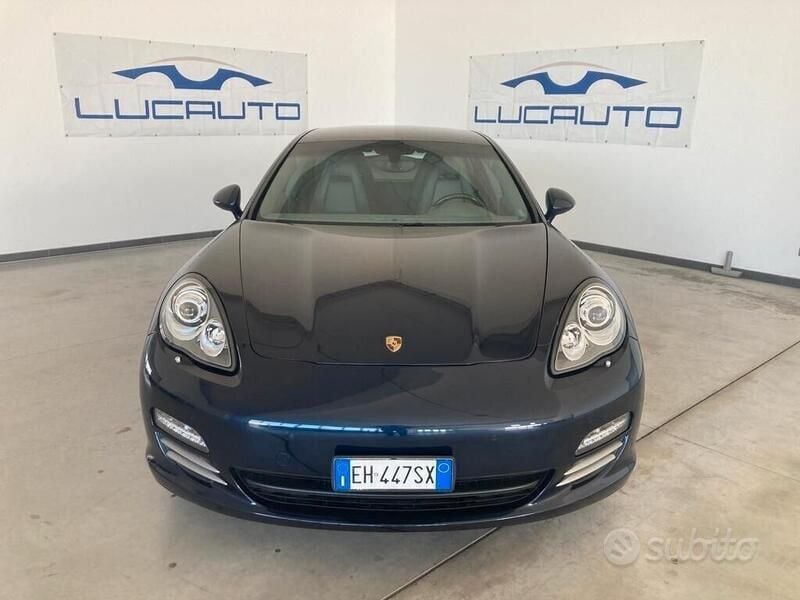 Usata Porsche Panamera 300 CV (220 kW) 2011 Blu/azzurro Berlina